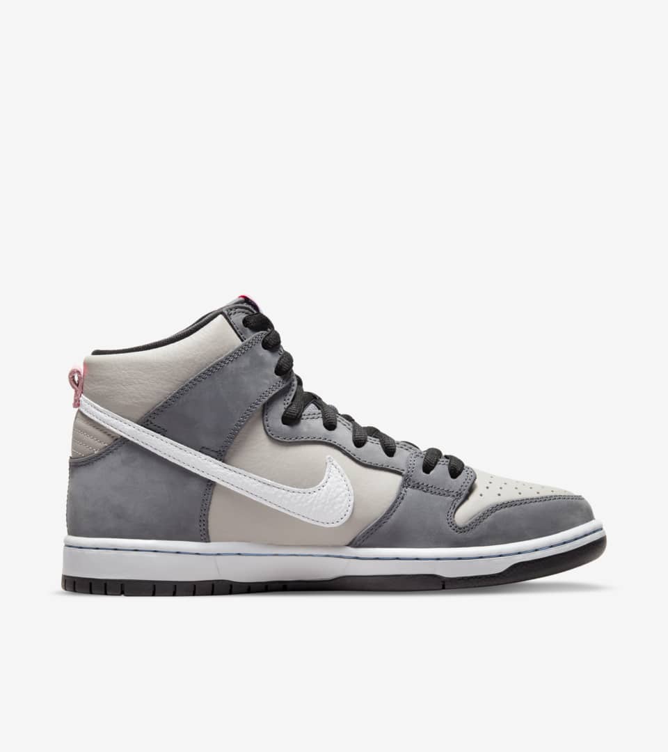 SB Dunk High Pro ‚Medium Grey' (DJ9800-001) – datum uvedení. Nike